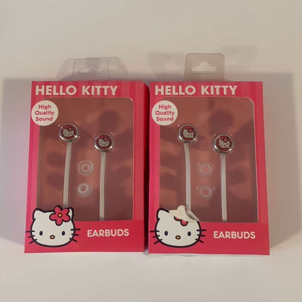 Hello Kitty Earbuds